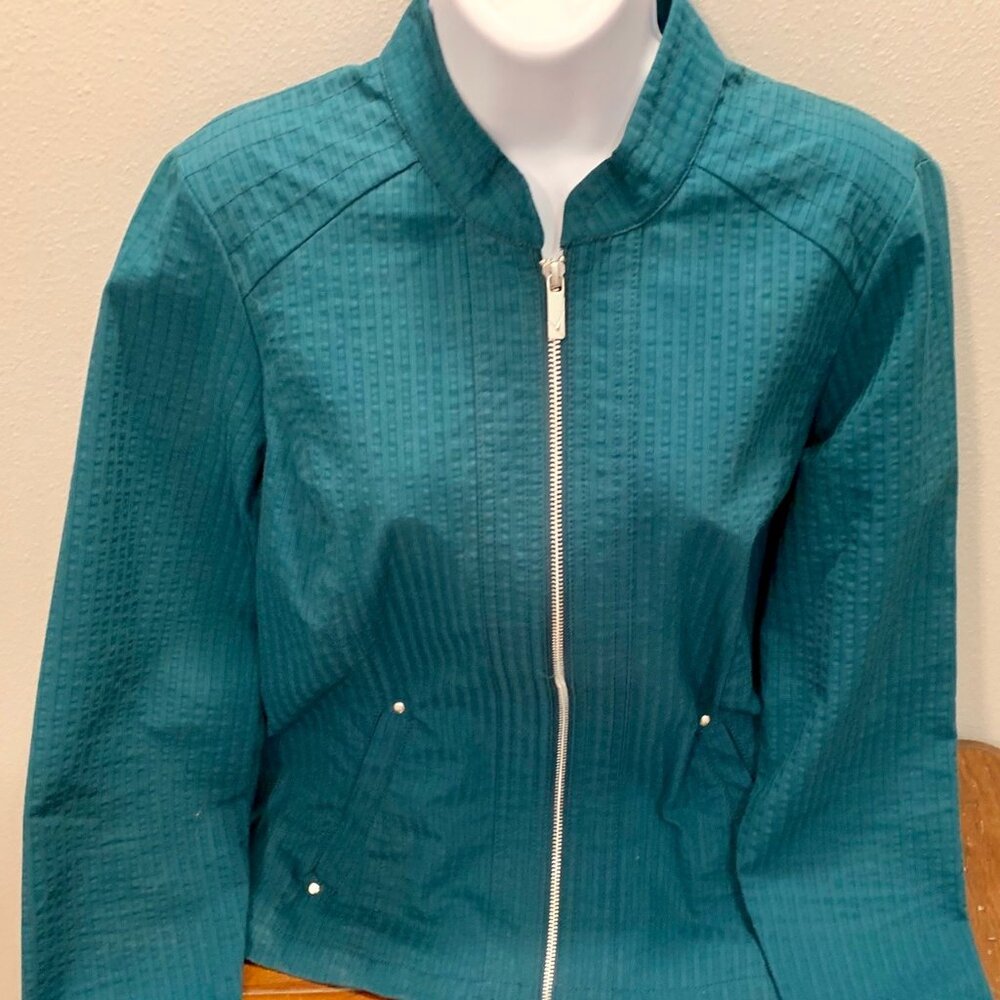 WOMEN'S JACKET BY CHRISTOPHER & BANKS, SMALL